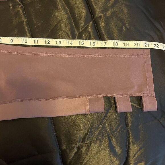 Apana Purple Workout Capri Leggings Size Small - Picture 8 of 8
